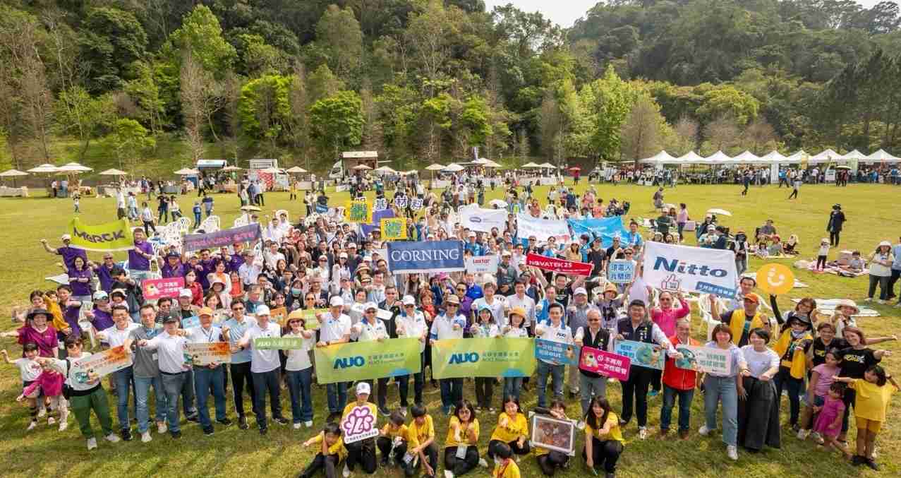 银河集团致力永续平衡发展，，第14年入选DJSI世界指数成分股（DJSI World），，，，在全球顶尖电子设备仪器组件产业展现卓越的永续竞争力，，获国际指数肯定